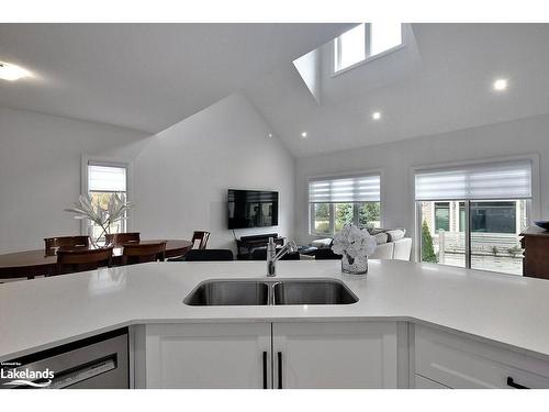 101 Clippers Lane, Town Of Blue Mountains, ON - Indoor Photo Showing Kitchen With Double Sink