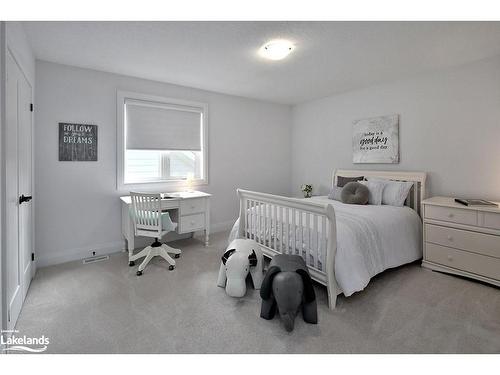 101 Clippers Lane, Town Of Blue Mountains, ON - Indoor Photo Showing Bedroom