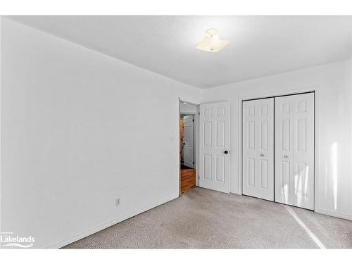 5202 Kelly Road, Hamilton, ON - Indoor Photo Showing Other Room