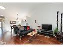 47 Williams Street, Collingwood, ON  - Indoor Photo Showing Living Room 