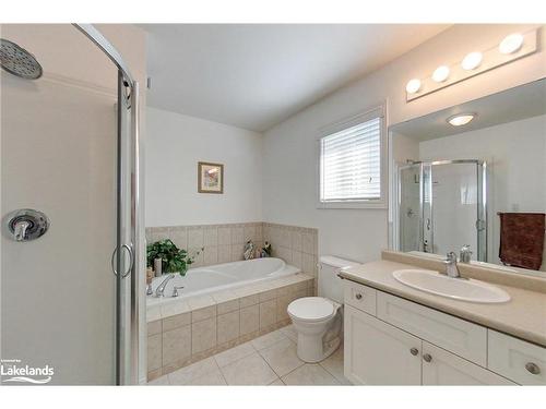 47 Williams Street, Collingwood, ON - Indoor Photo Showing Bathroom