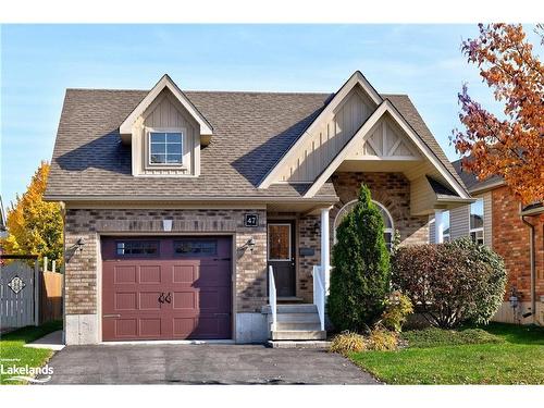 47 Williams Street, Collingwood, ON - Outdoor With Facade