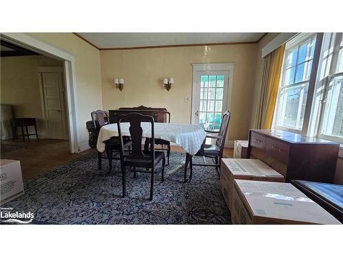 155 Huston St Street, Burk'S Falls, ON - Indoor Photo Showing Dining Room