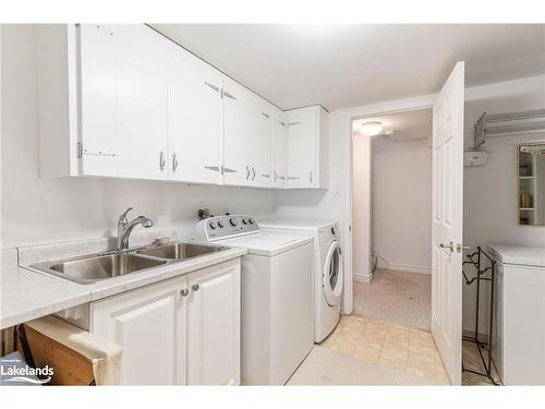 2-15 Golf Course Road, Bracebridge, ON - Indoor Photo Showing Laundry Room