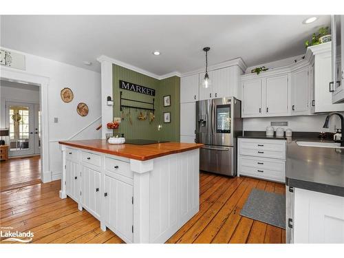 1236 Butter And Egg Road Road, Bracebridge, ON - Indoor Photo Showing Kitchen