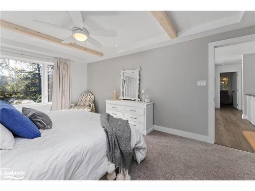 22-1094 Mortimers Point Road, Port Carling, ON - Indoor Photo Showing Bedroom