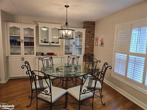 384 Mariners Way, Collingwood, ON - Indoor Photo Showing Dining Room