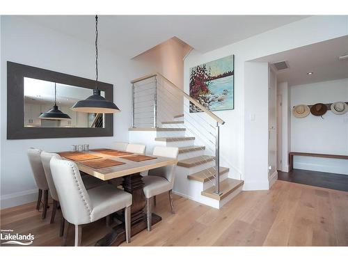 838 Suncrest Circle, Collingwood, ON - Indoor Photo Showing Dining Room