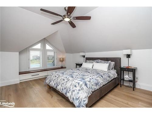 838 Suncrest Circle, Collingwood, ON - Indoor Photo Showing Bedroom