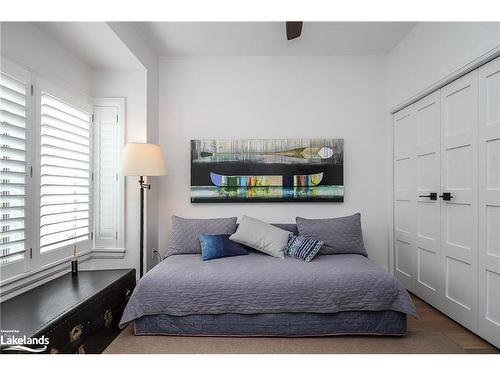 838 Suncrest Circle, Collingwood, ON - Indoor Photo Showing Bedroom