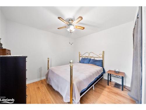 327 Whitestone Lake Road, Whitestone, ON - Indoor Photo Showing Bedroom