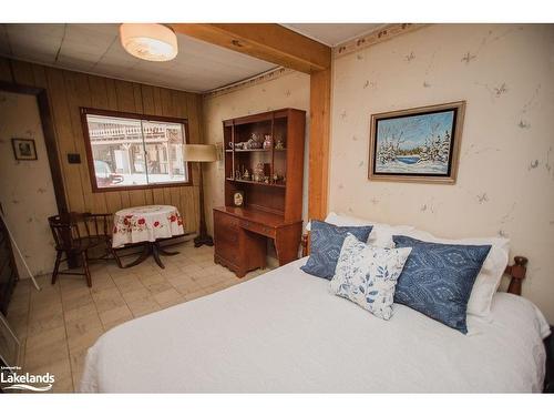 51 Stevens Road, Temagami, ON - Indoor Photo Showing Bedroom