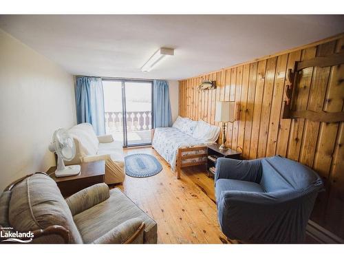 51 Stevens Road, Temagami, ON - Indoor Photo Showing Living Room