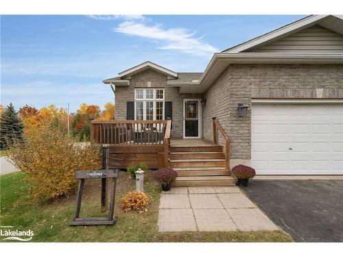 27 Georgias Walk, Victoria Harbour, ON - Outdoor With Deck Patio Veranda