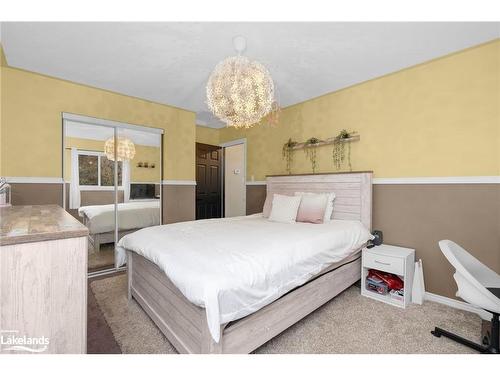 27 Georgias Walk, Victoria Harbour, ON - Indoor Photo Showing Bedroom