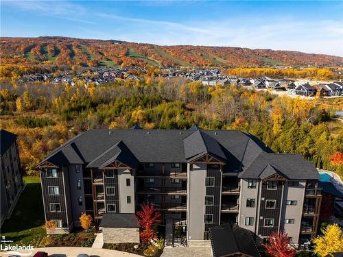 406-16 Beckwith Lane, The Blue Mountains, ON - Outdoor With Balcony With Facade