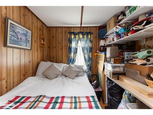 3 Forsyth'S Road, Carling, ON - Indoor Photo Showing Bedroom