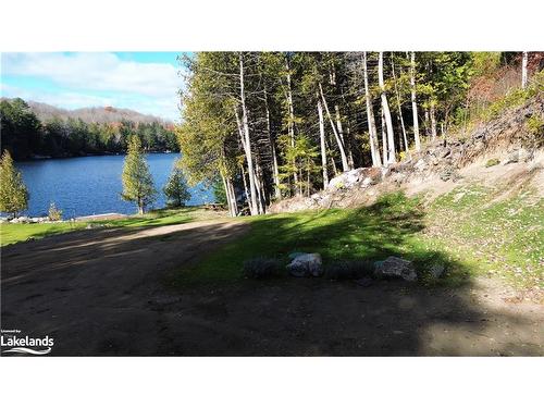 1137 Tumbledown Rock Road, Haliburton, ON 