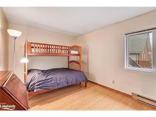 61-22 Ramblings Way, Collingwood, ON - Indoor Photo Showing Bedroom