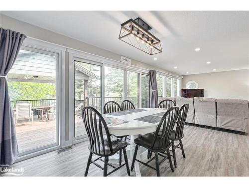 1628 River Road W, Wasaga Beach, ON - Indoor Photo Showing Dining Room