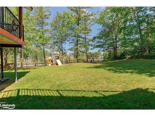 1628 River Road W, Wasaga Beach, ON - Outdoor