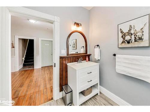 726004 22B Side Road, Grey Highlands, ON - Indoor Photo Showing Bathroom