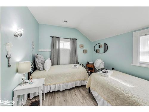 726004 22B Side Road, Grey Highlands, ON - Indoor Photo Showing Bedroom