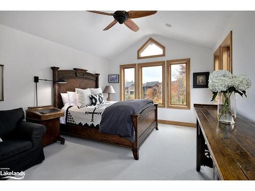 57-204 Blueski George Crescent, The Blue Mountains, ON - Indoor Photo Showing Bedroom