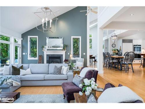 160 Princeton Shores Boulevard, Collingwood, ON - Indoor Photo Showing Living Room With Fireplace