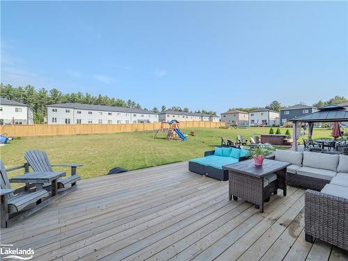 22 Quinn Forest Drive, Bracebridge, ON - Outdoor With Deck Patio Veranda