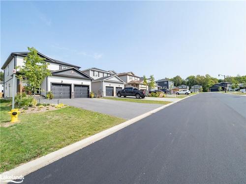 22 Quinn Forest Drive, Bracebridge, ON - Outdoor With Facade