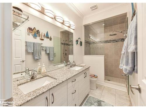 3305 Summerhill Way, Severn, ON - Indoor Photo Showing Bathroom