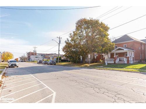 51-B Nelson Street W, Meaford, ON - Outdoor