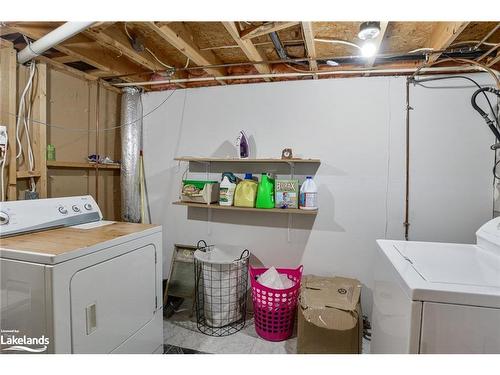 80 Hubbel Crescent, Huntsville, ON - Indoor Photo Showing Laundry Room