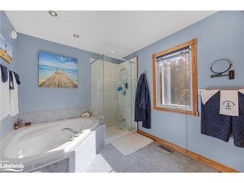 29 Boyd Crescent, Oro-Medonte, ON - Indoor Photo Showing Bathroom