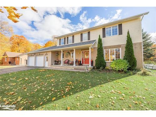 29 Boyd Crescent, Oro-Medonte, ON - Outdoor With Deck Patio Veranda With Facade