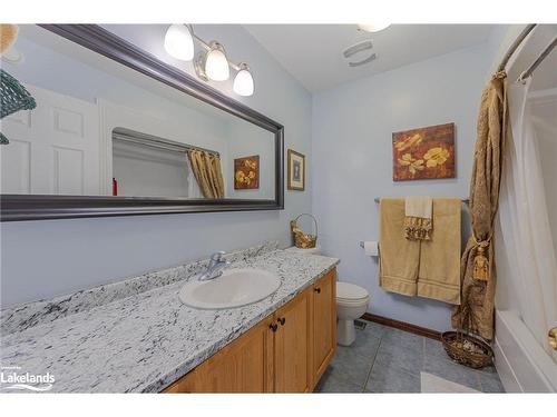 29 Boyd Crescent, Oro-Medonte, ON - Indoor Photo Showing Bathroom