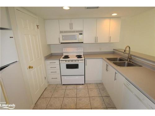 151-53 Trott Boulevard, Collingwood, ON - Indoor Photo Showing Kitchen With Double Sink