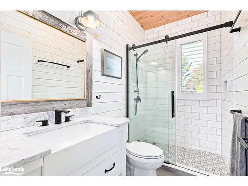 195 Centre Street, Meaford, ON - Indoor Photo Showing Bathroom