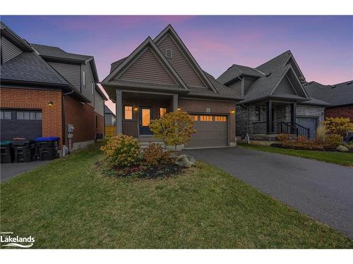 96 Mclean Avenue, Collingwood, ON - Outdoor With Facade