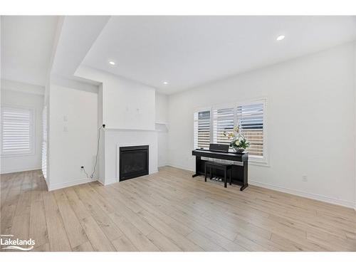 96 Mclean Avenue, Collingwood, ON - Indoor Photo Showing Living Room With Fireplace