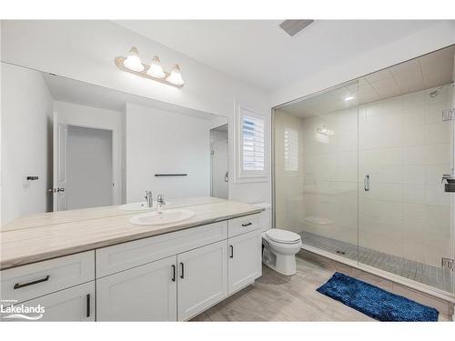 96 Mclean Avenue, Collingwood, ON - Indoor Photo Showing Bathroom