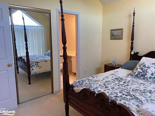 349 Mariners Way, Collingwood, ON - Indoor Photo Showing Bedroom