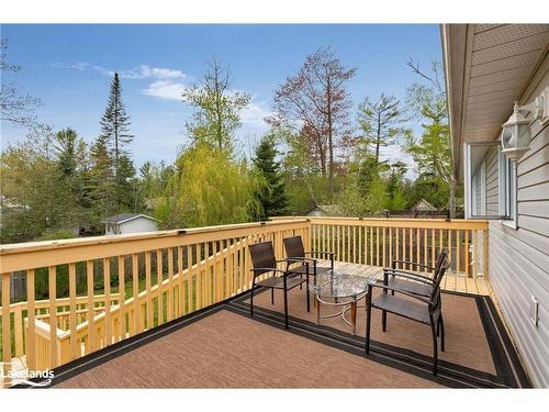 96 46Th Street N, Wasaga Beach, ON - Outdoor With Deck Patio Veranda With Exterior