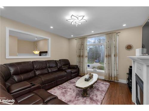 96 46Th Street N, Wasaga Beach, ON - Indoor Photo Showing Living Room With Fireplace