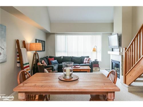 938 Cedar Pointe Court, Collingwood, ON - Indoor Photo Showing Dining Room