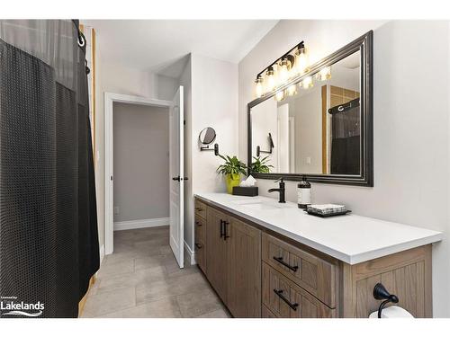 1105 Rosseau Lake Road No. 1, Bent River, ON - Indoor Photo Showing Bathroom