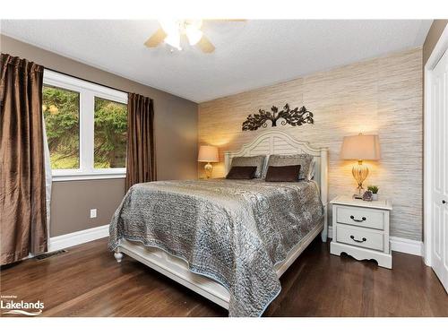 1105 Rosseau Lake Road No. 1, Bent River, ON - Indoor Photo Showing Bedroom