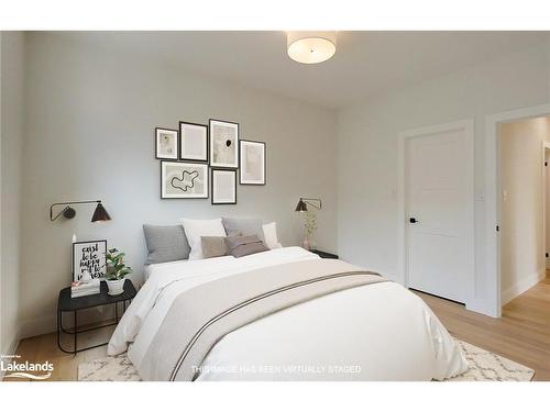 19 Gordon Crescent, Meaford, ON - Indoor Photo Showing Bedroom