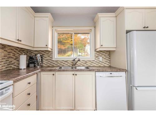 9 Crestview Drive, Huntsville, ON - Indoor Photo Showing Kitchen With Double Sink